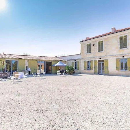 Casa Andrea بيت للعطل